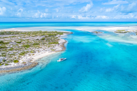 Yacht at Little Ambergris Cay