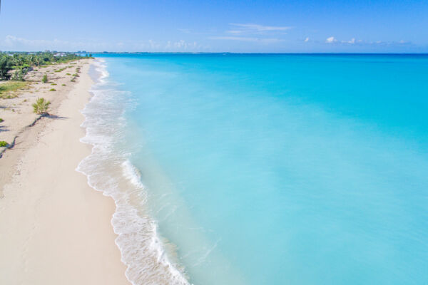 The sand and ocean at Leeward Beach on Providenciales