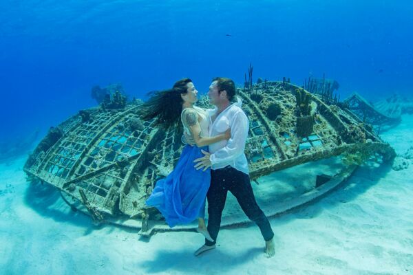 Underwater engagement photography session in Turks and Caicos. 