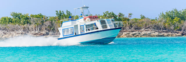 Caribbean Cruisin' passenger ferry near Providenciales and Little Water Cay