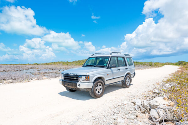 Exploring the wetlands in the Frenchman's Creek Nature Reserve in a Land Rover Discovery