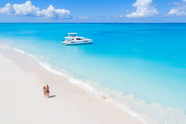Beach and yacht at Water Cay