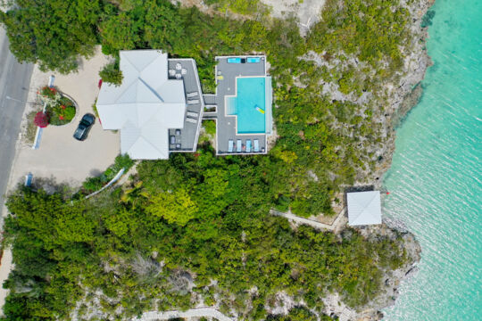 Overhead aerial view of Aventine Villa