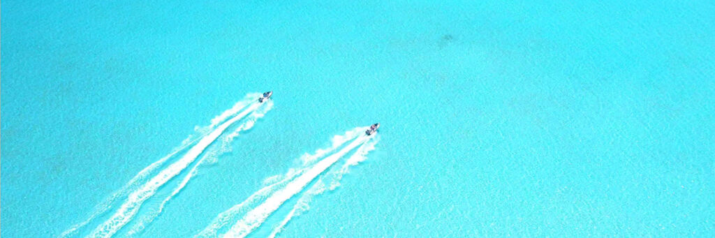 Aerial view of jet skis