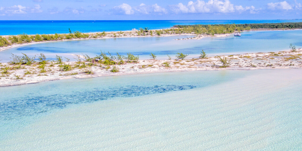 Providenciales Island Getaways And Water Taxis Visit Turks And Caicos