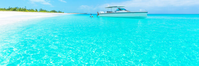 Axopar yacht at Half Moon Bay in the Turks and Caicos