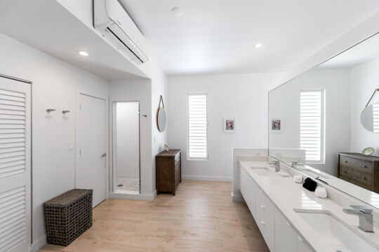 Bathroom with dual sinks